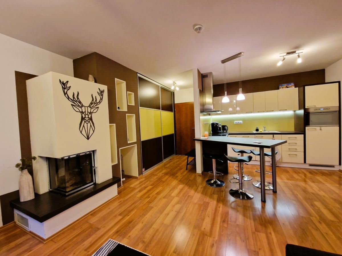 Dream Apartments No.202 - Right In The Heart Of Tale Buitenkant foto